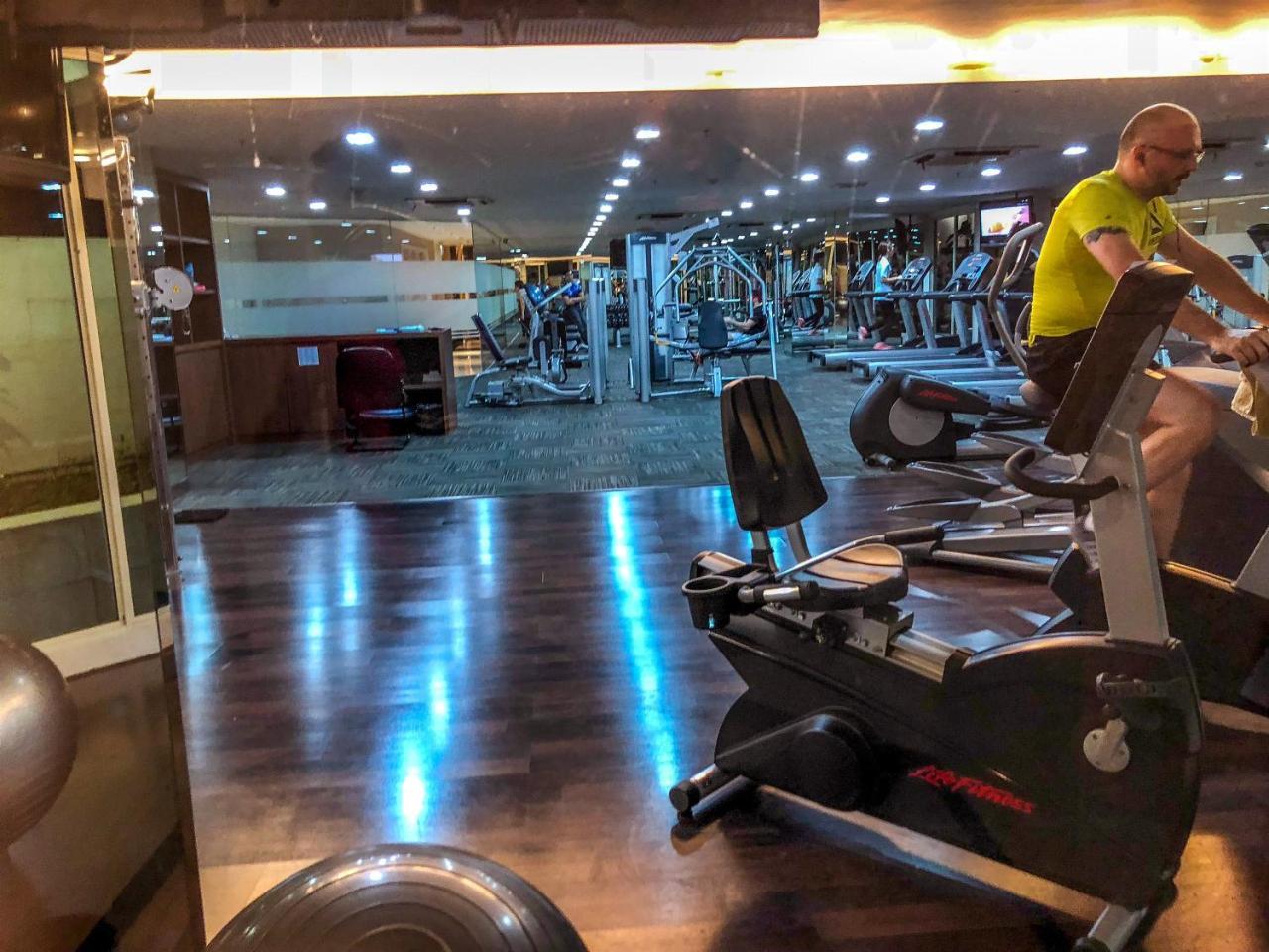 1Br Apartment Connected To Kota Kasablanka At Casa Grande Residence By Travelio Jakarta Ngoại thất bức ảnh